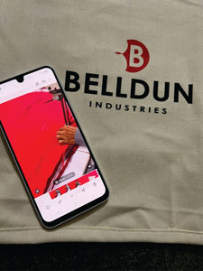 Sac fourre-tout en toile personnalisé Belldun Industries, 100% coton, écologique, imprimé par transfert thermique, logo personnalisé sur le devant, style décontracté, 220g - Product Image 6