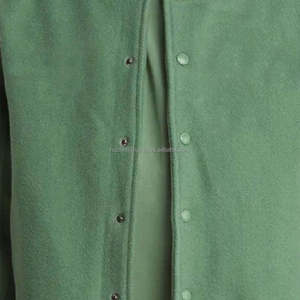 แจ็คเก็ตวาร์ซิตี้เท่ๆ สำหรับทุกเพศ ปักลาย 3 มิติ แขนเสื้อตัดสี ซับในขนแกะอุ่นๆ สไตล์สตรีทแวร์ สำหรับฤดูหนาว แฟชั่นลำลอง - Product Image 6