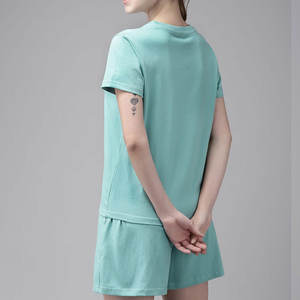 Ensemble short femme en tricot 100 % coton, personnalisé, style streetwear, faible MOQ, vente en gros, imprimé – Nouvelle collection très demandée - Product Image 3