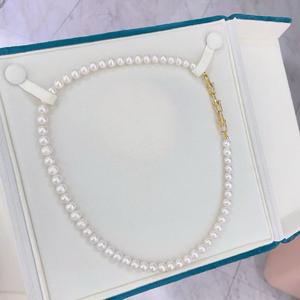 จี้เพชรคลาสสิกสามเม็ดเงินแท้ S925 พร้อมสร้อยคอไข่มุกน้ำจืดสีขาวขนาดใหญ่ ดีไซน์หรูหรา - Product Image 3