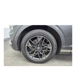 Genesis GV70 2.2 Diésel AWD 2021, 118,552 km, Volante a la Izquierda, Caja de Cambios Automática, Asientos de Cuero, Estándar de Emisiones Euro V, Cámara Trasera - Product Image 5