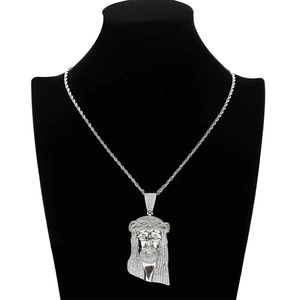 Collar con Colgante de Jesús Personalizado de Hip Hop, Chapado en Oro, con Diamantes de Moissanita y Plata de Ley 925, Joyería para Hombre - Product Image 5
