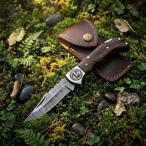 Couteau de chasse de poche OEM, forgé à la main en acier au carbone, à pointe tombante, avec manche en bois, ultra-affûté, directement de l'usine - Product Image 4