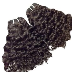 Extensions de cheveux humains à tirage unique du temple indien brut pur de qualité supérieure Trame bouclée aux extrémités naturelles par Indian Remy Hair - Product Image 3