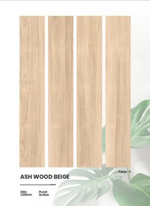 Baldosa de Madera de Fresno de 200x1200mm, Color Beige Natural, Textura de Madera con Acabado Pulido de Grano Fino - Product Image 2