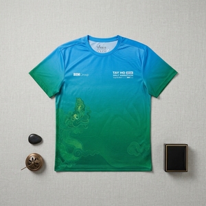 เสื้อวิ่งคุณภาพสูงสำหรับผู้ชาย เสื้อยืดวิ่งมาราธอนแบบกำหนดเอง ชุดกีฬาสำหรับทีมและงานอีเว้นท์ - Product Image 1