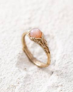 Bague en Pierre de Lune Pêche Tika en Argent Sterling 925 Plaqué Or 14 carats, Motif Feuilles de Vigne, Bague de Fiançailles Unique, Bijou de Promesse et Pierre de Naissance - Product Image 2