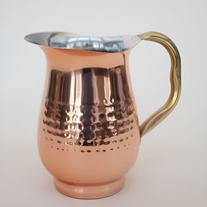 Pichet à eau de luxe en cuivre avec poignée en laiton – Carafe à boisson haut de gamme pour hôtels, restaurants, traiteurs et fournitures de cuisine - Product Image 2