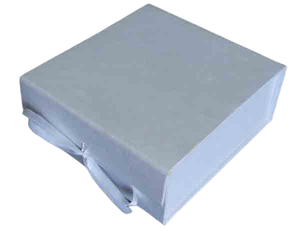 Caja de cartón plegable de papel de alta calidad, hecha a mano con papel de algodón reciclado, caja de regalo magnética plegable para regalos y almacenamiento. - Product Image 1