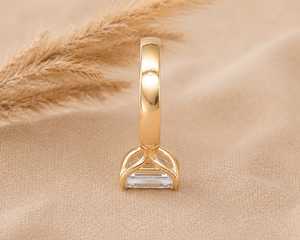 Bague de fiançailles solitaire en diamant de laboratoire taille émeraude 2 carats, bande cigare, or massif 10K 14K 18K, bijoux fins certifiés IGI - Product Image 4