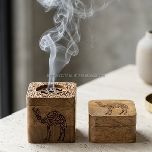 Juego de quemadores de incienso de madera |   Caja de Almacenamiento de Oud con Caligrafía de Camello Grabada y Tapa de Rejilla Tallada para Decoración de Mesa - Product Image 5