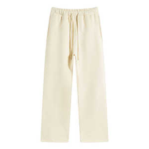 Pantalon en coton pour homme, coupe décontractée, tissu twill doux, détails poches cargo, style contemporain et tendance. - Product Image 1