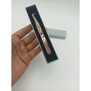 แหนบต่อขนตาแบบมืออาชีพ จับถนัดมือ ควบคุมง่าย ผลิตภัณฑ์คุณภาพพรีเมียมสำหรับจัดแต่งขนตา - Product Image 1