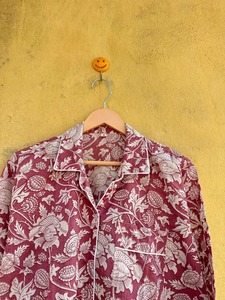 Conjunto de Pijama de Algodón para Mujer con Estampado Floral, Manga Larga, Cuello Camisero, Cintura Elástica, Corte Medio, Largo hasta la Rodilla, Ropa de Dormir Informal - Product Image 4