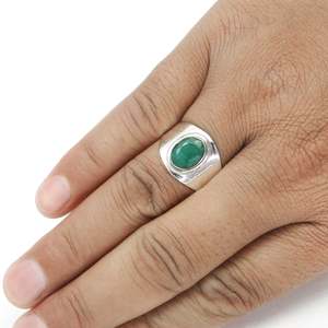 Trendy Bezel Setting 925 Sterling <b>Silver</b> <b>Ring</b> Studded With Oval Cut Green <b>Emerald</b> Gemstone Bohemian Jewelry At Wholesale Price - Product Image 3