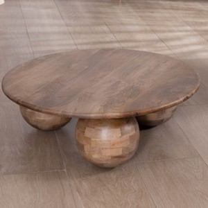 Vandana Golden Value <b>round</b> coffee <b>table</b> with a clean and organic design, made of <b>solid</b> mango <b>wood</b> - Product Image 3