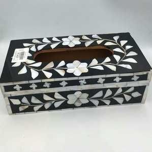Boîte à mouchoirs rectangulaire en bois décorative, design bohème, incrustation de nacre violette faite à la main, accessoire de décoration pour la maison - Product Image 4