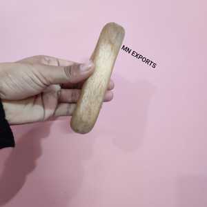 Bastón de Madera Ecológico Pulido a Mano con Mango de Latón, Artículo Artesanal Natural - Product Image 2