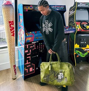 Premium Stylish Leather Duffle <b>Bag</b> with <b>Zipper</b> Closure Spacious <b>Storage</b> Luxury Finish Custom Private Label Gym Use Travel Brands - Product Image 5