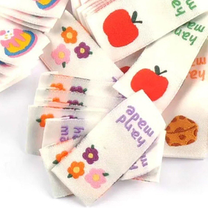 Etiquetas Tejidas Personalizadas para Ropa, Etiquetas con Logotipo, Etiquetas de Damasco y Satén para Prendas, Etiquetas de Marca OEM de Alta Calidad, Suministro al por Mayor - Product Image 2