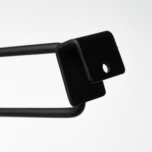 Gancho de exhibición de pared de rejilla de doble línea para estantes de supermercado ADONG Material de hierro Slatwall Hanger para uso en tienda - Product Image 5