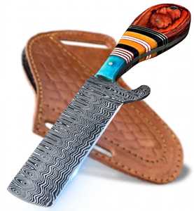 Couteau de cuisine miniature artisanal en acier Damas avec manche en bois et résine multicolore, étui inclus - Product Image 4