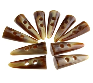 Boutons à bascule vintage en corne de buffle faits à la main, durables, pour l'organisation de vêtements, sacs et accessoires vestimentaires - Product Image 5