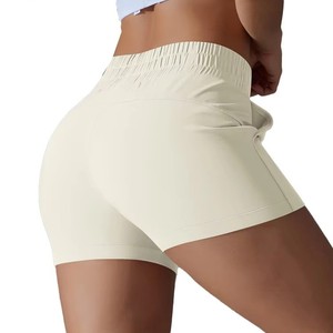 Shorts de sport roses taille haute pour femme avec logo personnalisé, poches, séchage rapide, en polyester tricoté, taille élastique, coupe régulière, fourniture OEM - Product Image 5