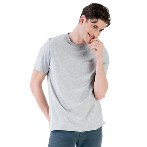 Camiseta Básica Premium de Algodón para Hombre, Manga Corta, Cuello Redondo, Ligera y Elegante, Fabricante de Ropa de Marca Privada - Product Image 2