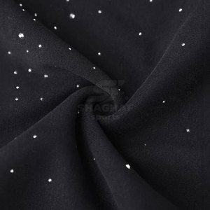 Sweat-shirt personnalisé avec logo imprimé et strass surdimensionnés pour hommes, fabrication pakistanaise, vente en gros de sweat-shirts à strass pour hommes - Product Image 6