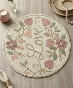 Elegante Salvamantel Bordado a Mano con Cuentas para Decoración de Mesa Moderna y Lujosa - Product Image 2