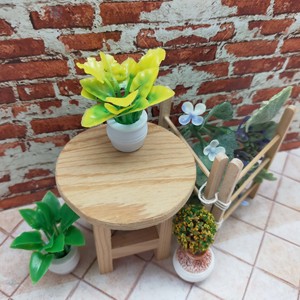 Plante en pot miniature pour maison de poupée 1:12, accessoire de paysage en plastique, modèle jaune-vert, décoration pour les plus de 14 ans - Product Image 6