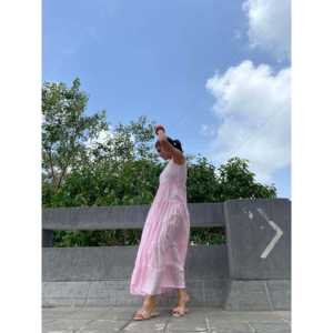 Magnifique robe maxi rose avec décolleté sans bretelles, taille élastique, silhouette ample, respirante et idéale pour les occasions quotidiennes, taille XS - Product Image 1