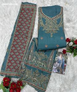 Colección de Salwar-Suit-Dupatta de calidad premium en muselina de viscosa con estampado digital y trabajo manual y Aari, semicosturado, para mujer. - Product Image 6