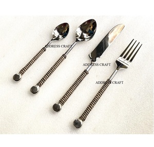 Ensemble de couverts élégants bleus avec poignée en rotin, finition polie miroir, pour mariages, événements et maisons, couverts durables en acier, cuillère et fourchette - Product Image 5
