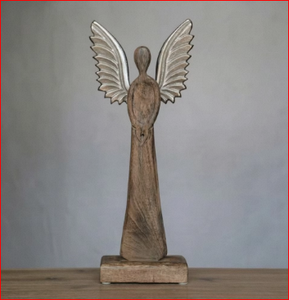 Centre de table de Noël en bois, ange artisanal, décoration de table de fête, ornement à ailes métalliques pour événements festifs - Product Image 4