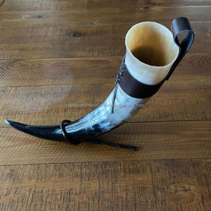 Cuerno natural de último diseño con soporte de cuerno para cerveza, vino, Vikingo, bebida a precio bajo para fiesta de Navidad - Product Image 1