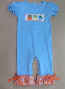 Vestido de Bebé Niña Azul Claro con Bordado de Calabaza - Product Image 4