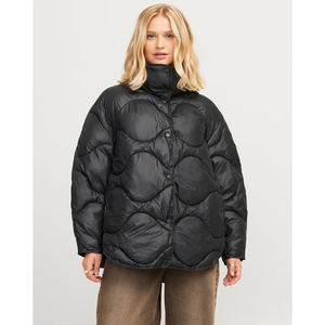 Doudoune matelassée légère et respirante à col montant pour femme, style streetwear d'hiver, rembourrée, OEM - Product Image 4