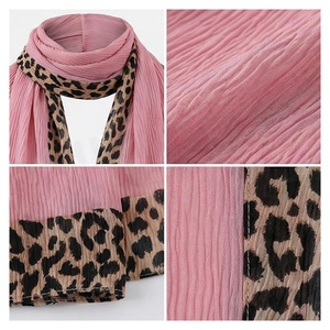 Écharpe en mousseline de soie à imprimé léopard rose pour femmes, longue, élégante, multifonctionnelle, accessoire de mode pour toutes les saisons - Product Image 4