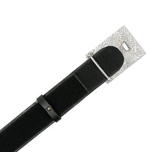 Cinturón Escocés Tradicional de Cuero Granulado Negro Liso para Trajes de Kilt 2026 - Product Image 5