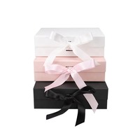 Boîte cadeau pliable de luxe, robuste, de forme triangulaire, imprimée sur mesure, pour l'e-commerce, les boutiques et les souvenirs, fabriquée directement par le fabricant
