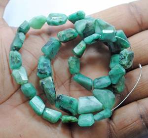 Cuentas de Piedras Preciosas Naturales de Esmeralda, Rubí y Zafiro de Zubeda Gems, Corte Brillante, Cambio de Color, Orificio de 5 mm, para Fabricación de Joyería, Venta al por Mayor - Product Image 1