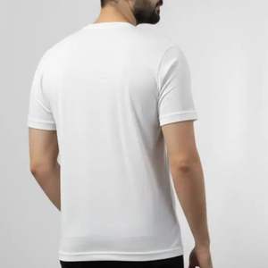 T-shirts de sport blancs pour hommes, séchage rapide, respirants, 95% polyester, 5% élasthanne, design uni - Product Image 5