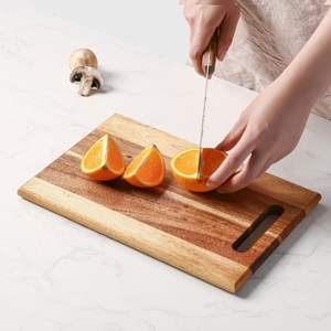 Tabla de cortar de madera de alta calidad, gruesa y sólida, para frutas, verduras, carne, pan y cocina multiusos. - Product Image 1