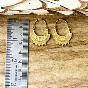 Pendientes Boho de Diseño Único, Joyería Tribal de Latón para Mujer, Bañados en Oro de 18k, Colgantes con Cuentas, Aros Étnicos en Forma de Media Luna para Venta al por Mayor/OEM/ODM - Product Image 6