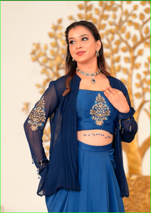 Conjunto Fusion de Falda Drapeada Bordada a Mano Blue Lagoon - Product Image 5