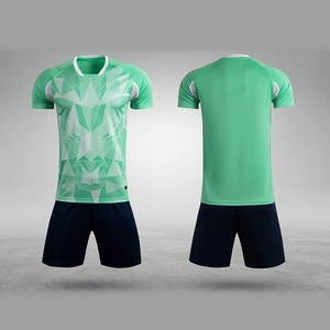 Conjunto de Uniforme de Fútbol Sublimado Dry-Fit Premium 100% Poliéster con Gráfico Geométrico de León, Uniforme de Fútbol Transpirable Personalizado para Equipos - Product Image 5