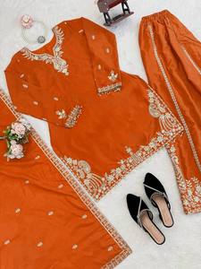 Conjunto Sharara Bordado Naranja para Mujer, Kurti, Dupatta, Traje Tradicional Indio Pakistaní para Bodas y Fiestas - Product Image 6