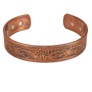 กำไลข้อมือทองแดงออกซิไดซ์แบบแม่เหล็กสไตล์โบราณ - Product Image 2